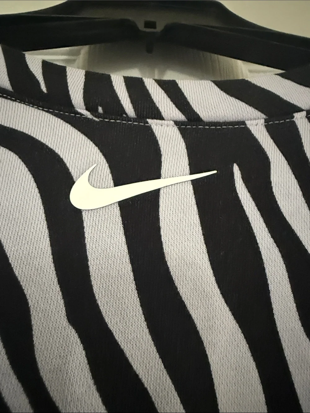 Nike Zebra Sweatshirt